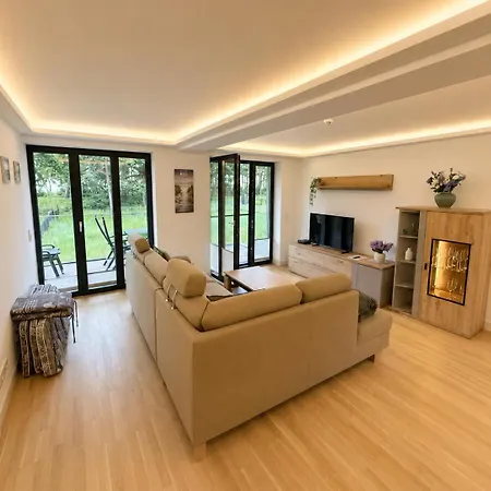 Haus Flora Nr 6 * Binz
